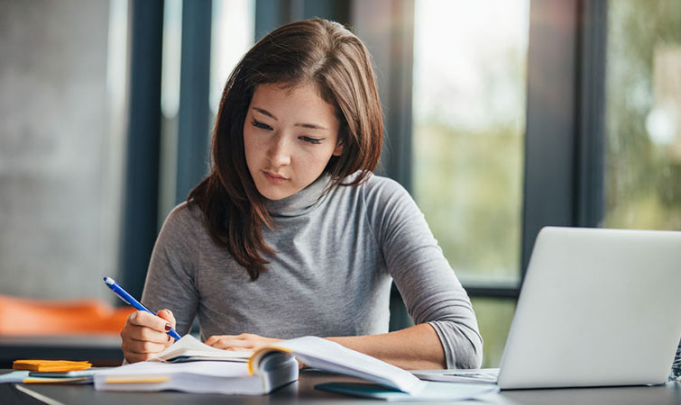 英國大學選才?不只考試成績好,更要會思考! 英國大學選才?不只考試成績好,更要會思考!